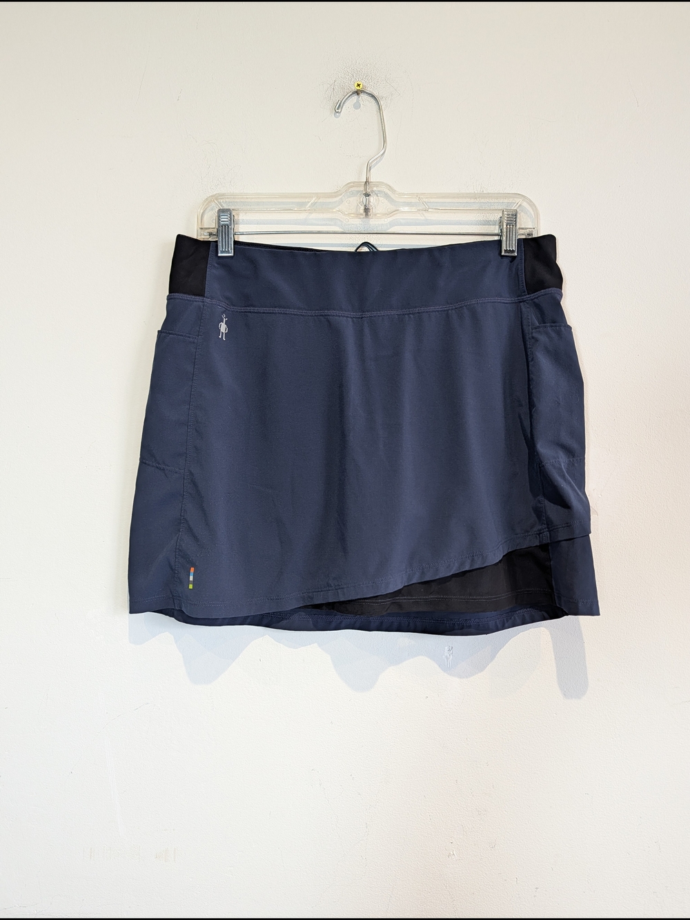Smartwool Navy Wrap Around Athletic Skort with Black Waistband, Size M